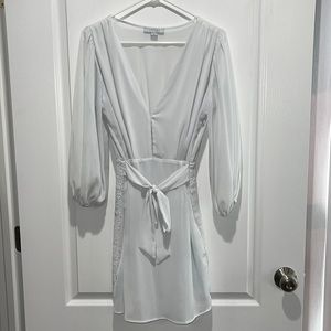Women’s L white Favlux Fashion dress. Never worn!